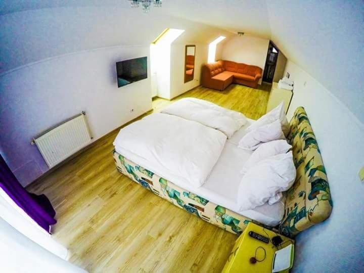 فندق Lupeni في  Casa Germana المظهر الخارجي الصورة