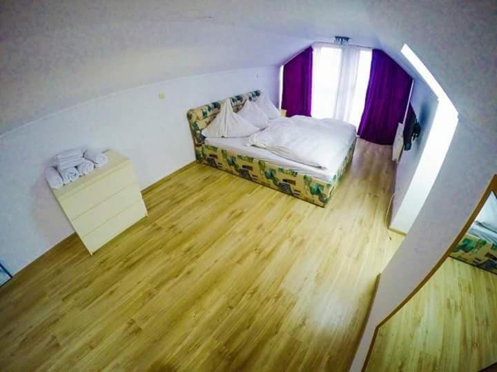 فندق Lupeni في  Casa Germana المظهر الخارجي الصورة